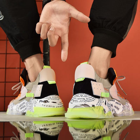 Graffiti Mesh Sneakers – Ademend & Casual Comfort