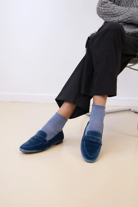Isolde | Klassieke mocassin van nachtblauw fluweel
