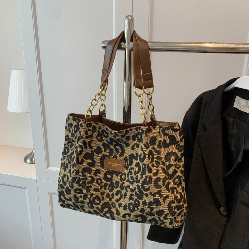 Alizée | Shopper van canvas met luipaardmotief